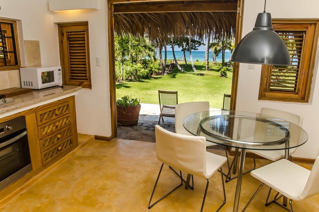 Jasmine La Playita - Ocean Front Apartment Las Galeras Luaran gambar